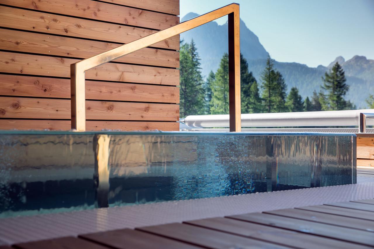 Hotel Gran Paradiso San Cassiano  Buitenkant foto